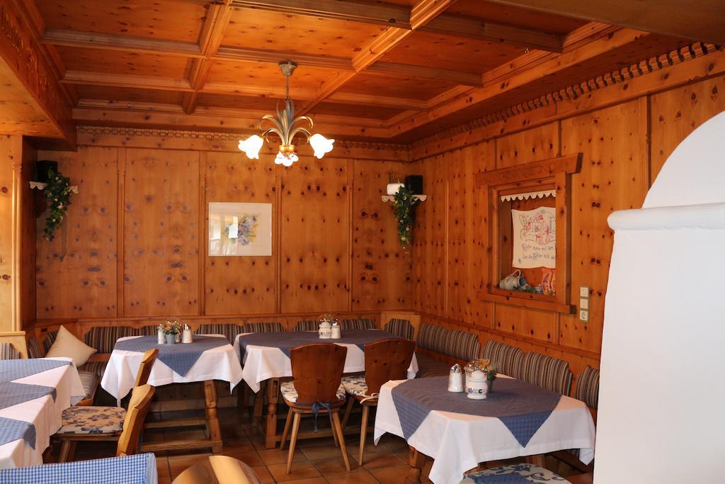 Gasthof Baerenwirt Hotel Fusch an der Grossglocknerstrasse Buitenkant foto