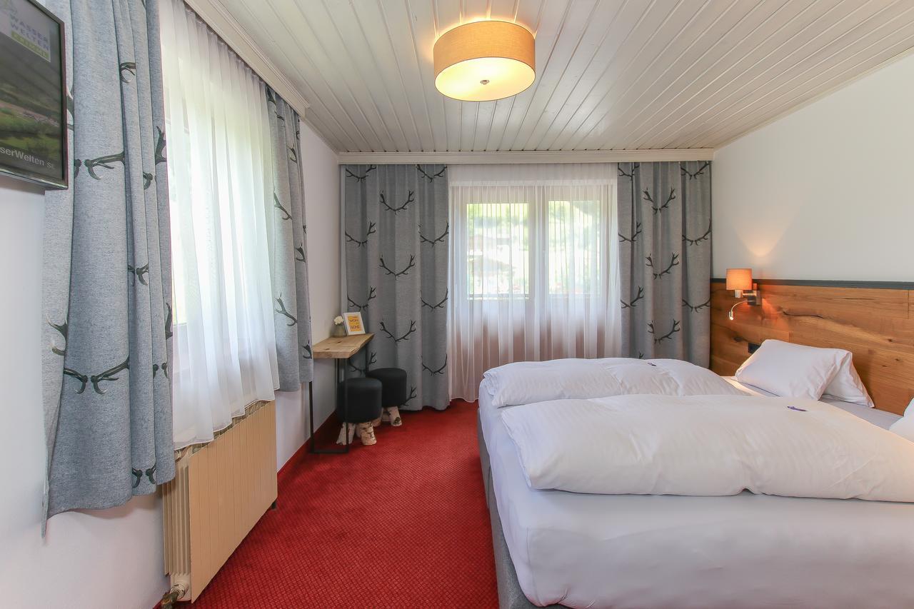 Gasthof Baerenwirt Hotel Fusch an der Grossglocknerstrasse Buitenkant foto